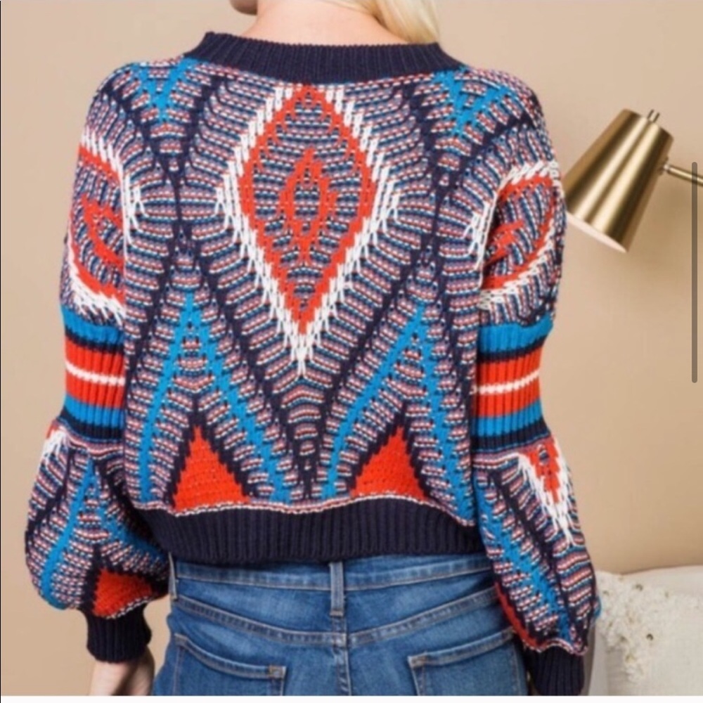 Tribal Geometric Print Sweater Top - Picture 4 of 8